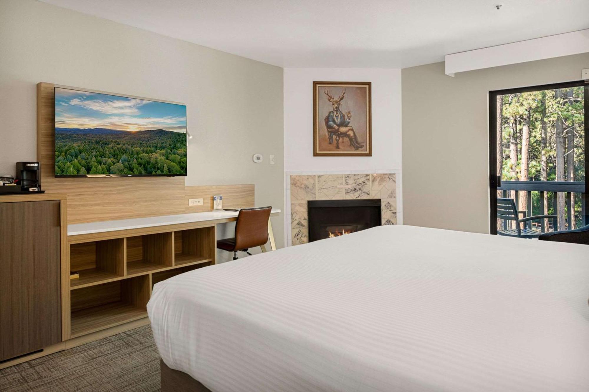 Chateau Big Bear Boutique Hotel, BW Signature Collection Big Bear Lake Exterior foto